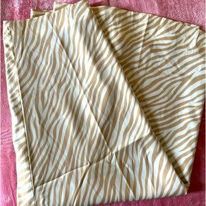 Ann Taylor Satin-like Flared Skirt Sz 4